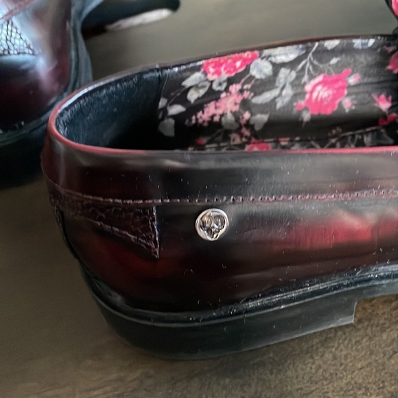 Twisted Tailor Tassel Loafers - Picture 5 of 6